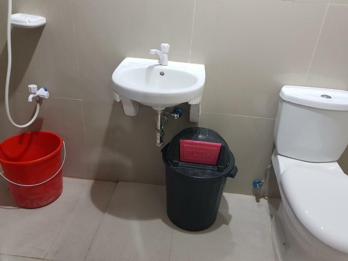Sj Pabua Travellers Inn 맘바자오 외부 사진